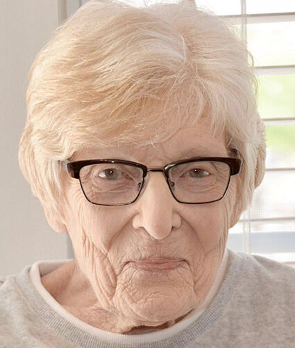 Delores Gene ‘Dee/Granny’ Shaffer Peaslee